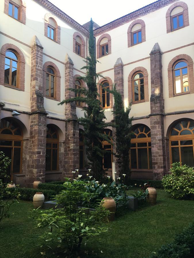 Monasterio De Santa Maria De Valvanera Anguiano Exterior photo